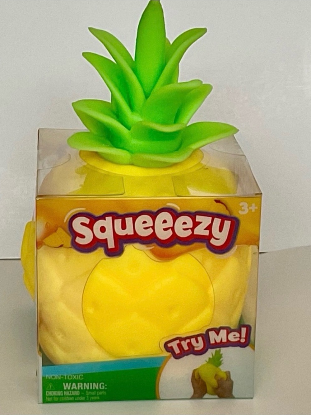 New Squeeezy Pineapple Sunny Days
Squishy Stress Toy